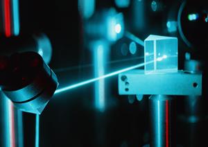 コンテナ販売・足場材買取の運送会社です